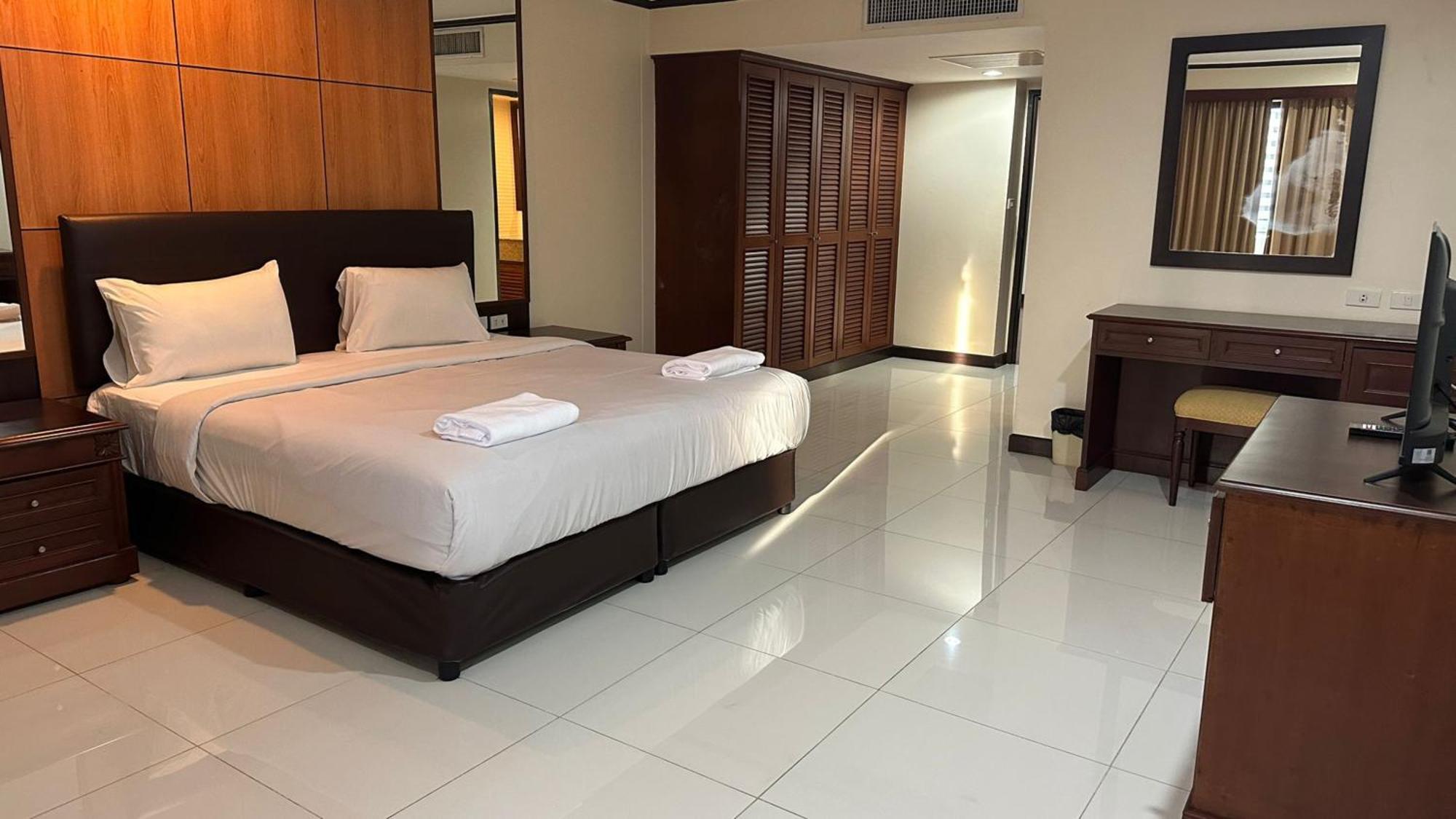 Omni Tower Sukhumvit Soi 4 Direct Leilighet Bangkok Eksteriør bilde