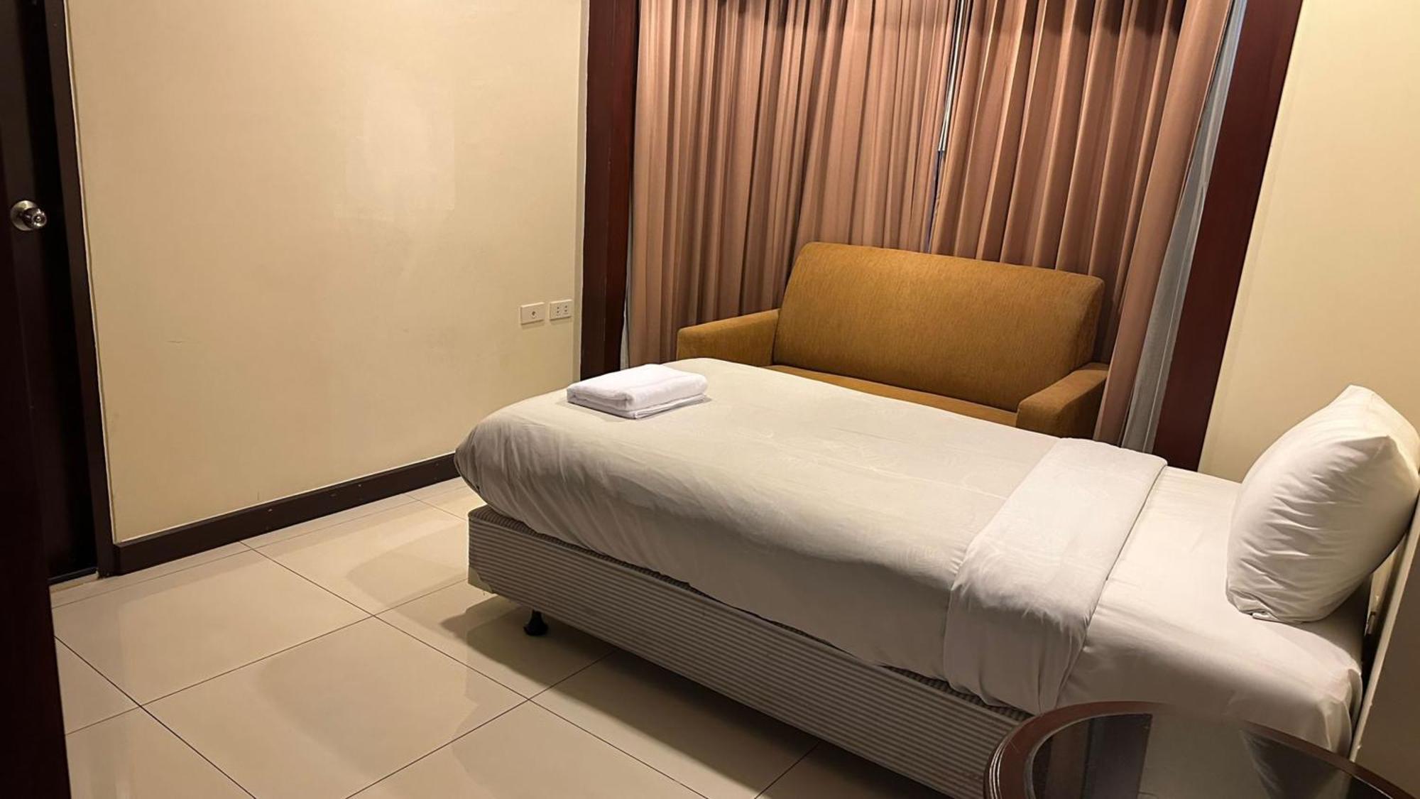 Omni Tower Sukhumvit Soi 4 Direct Leilighet Bangkok Eksteriør bilde