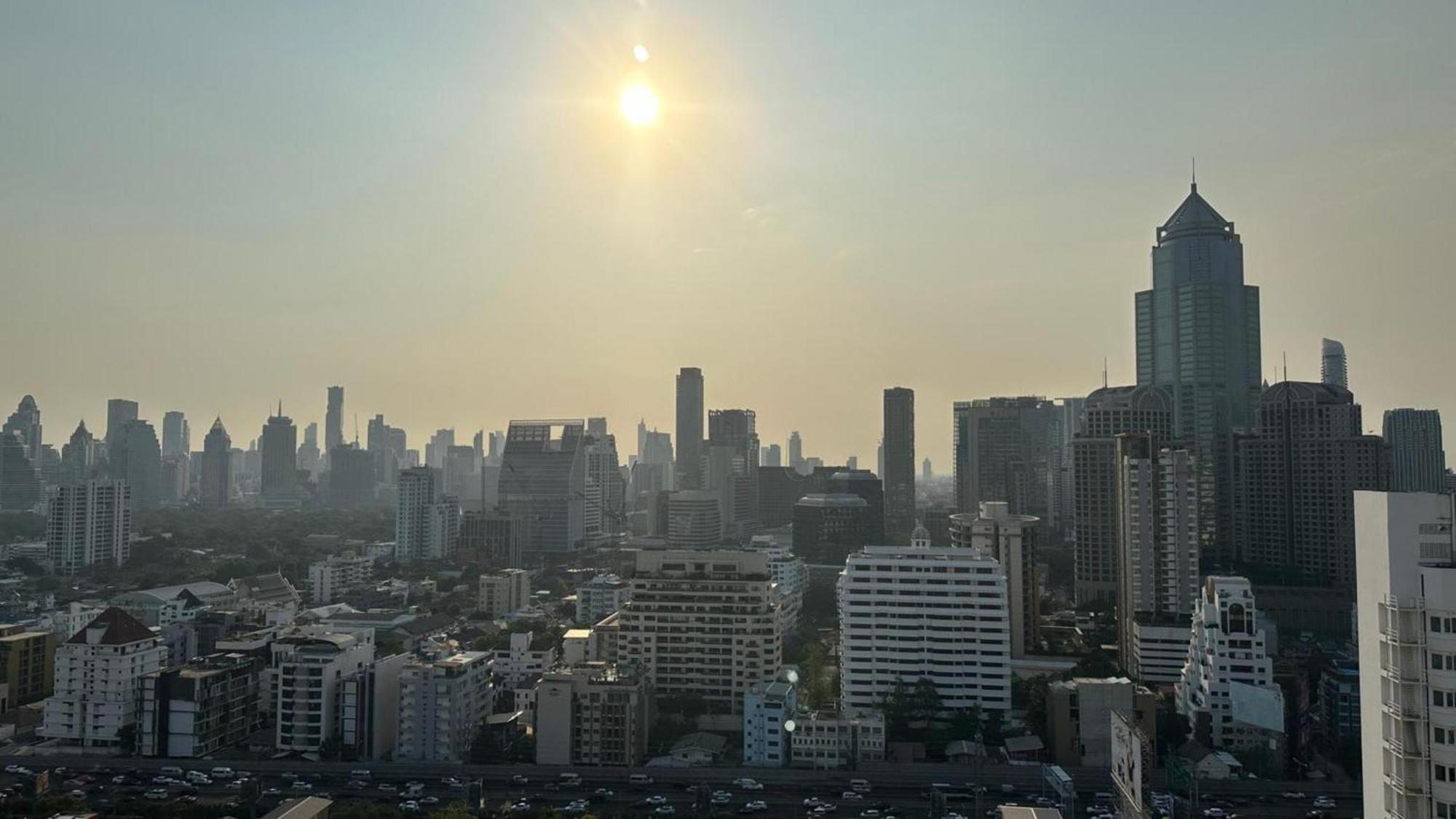 Omni Tower Sukhumvit Soi 4 Direct Leilighet Bangkok Eksteriør bilde