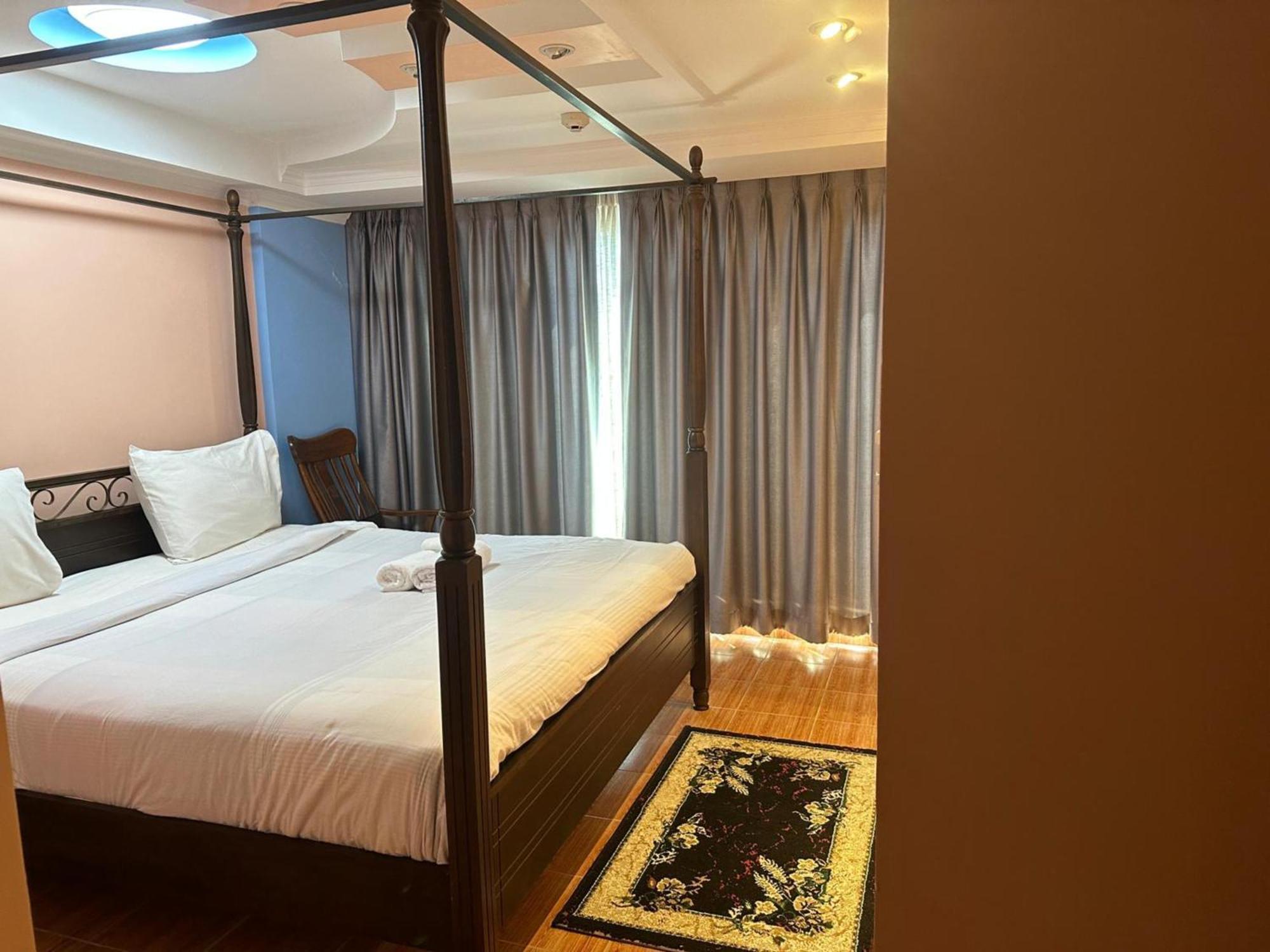 Omni Tower Sukhumvit Soi 4 Direct Leilighet Bangkok Eksteriør bilde