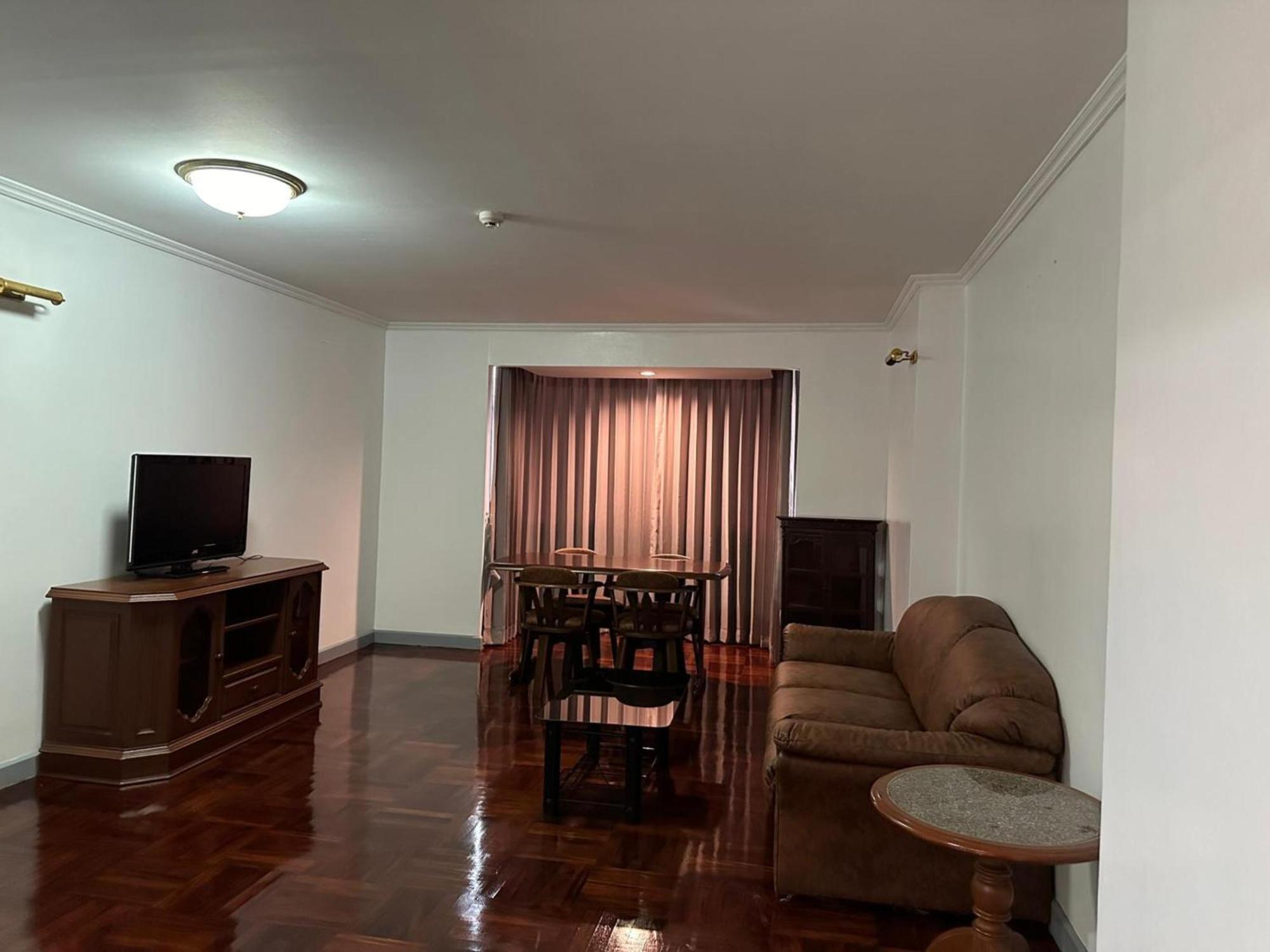 Omni Tower Sukhumvit Soi 4 Direct Leilighet Bangkok Eksteriør bilde