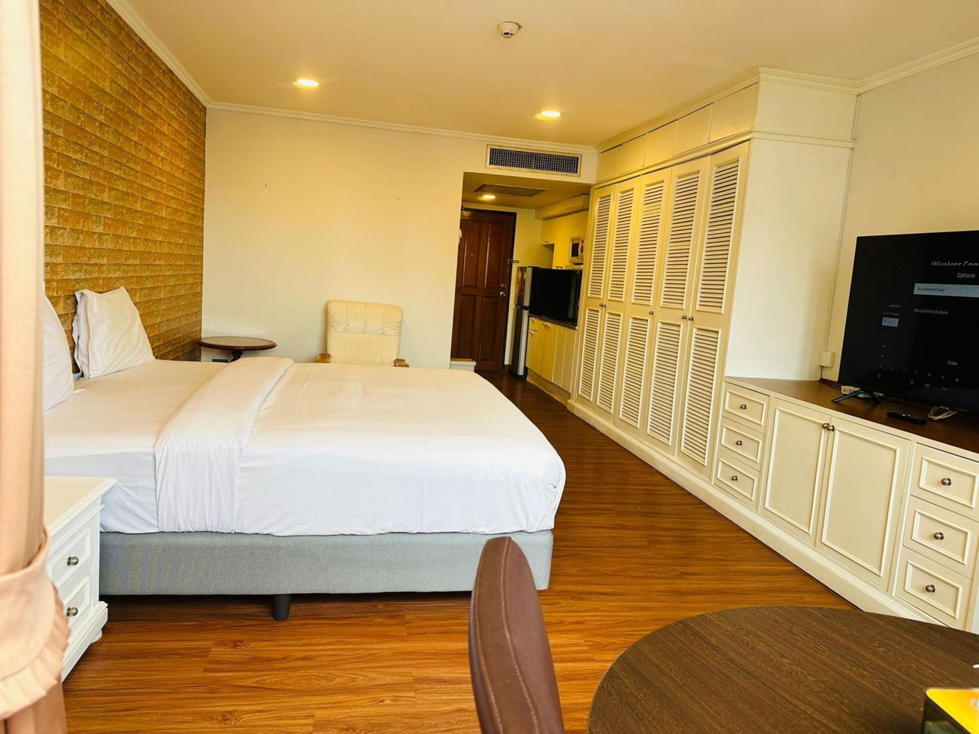 Omni Tower Sukhumvit Soi 4 Direct Leilighet Bangkok Eksteriør bilde