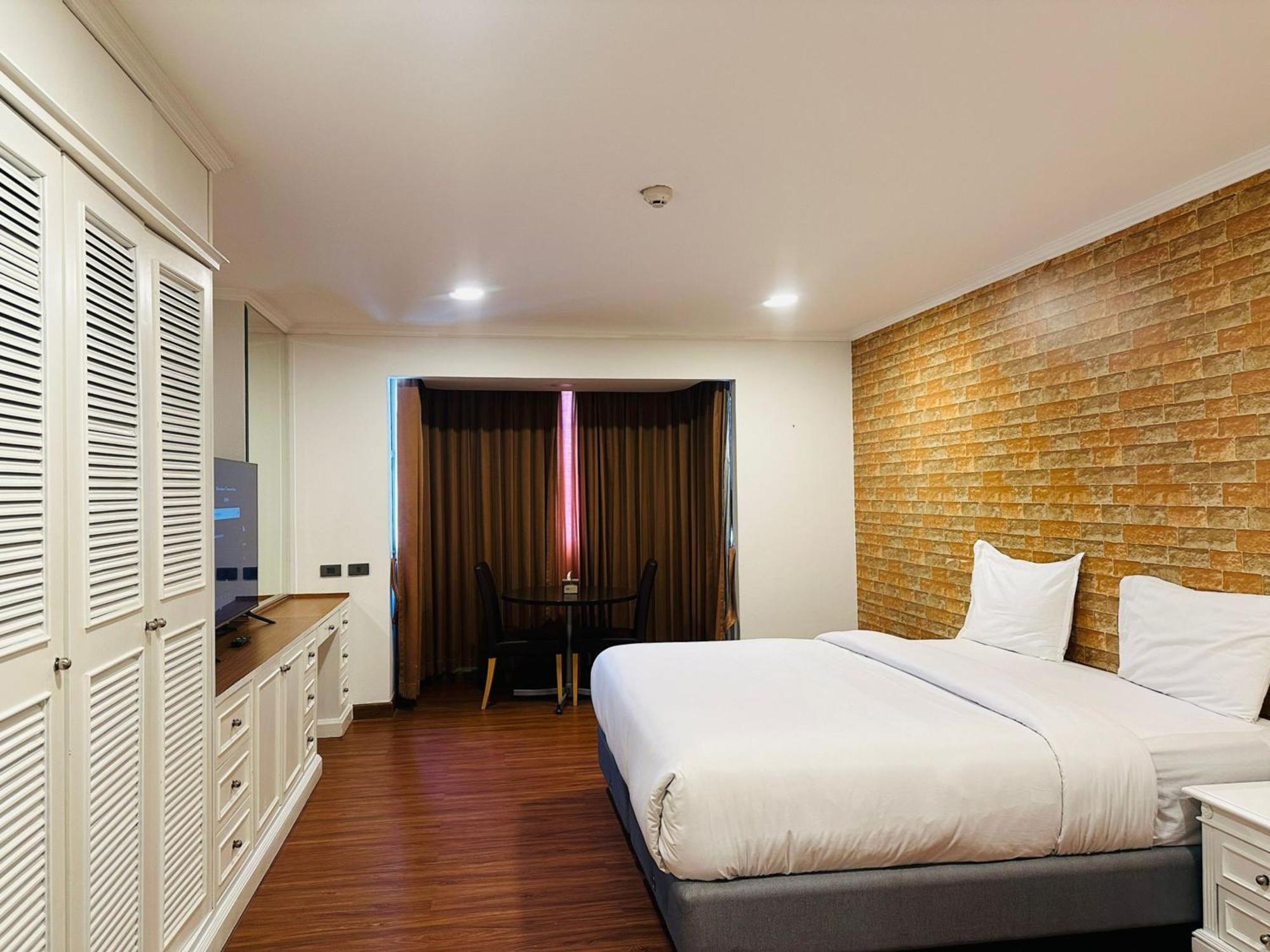 Omni Tower Sukhumvit Soi 4 Direct Leilighet Bangkok Eksteriør bilde