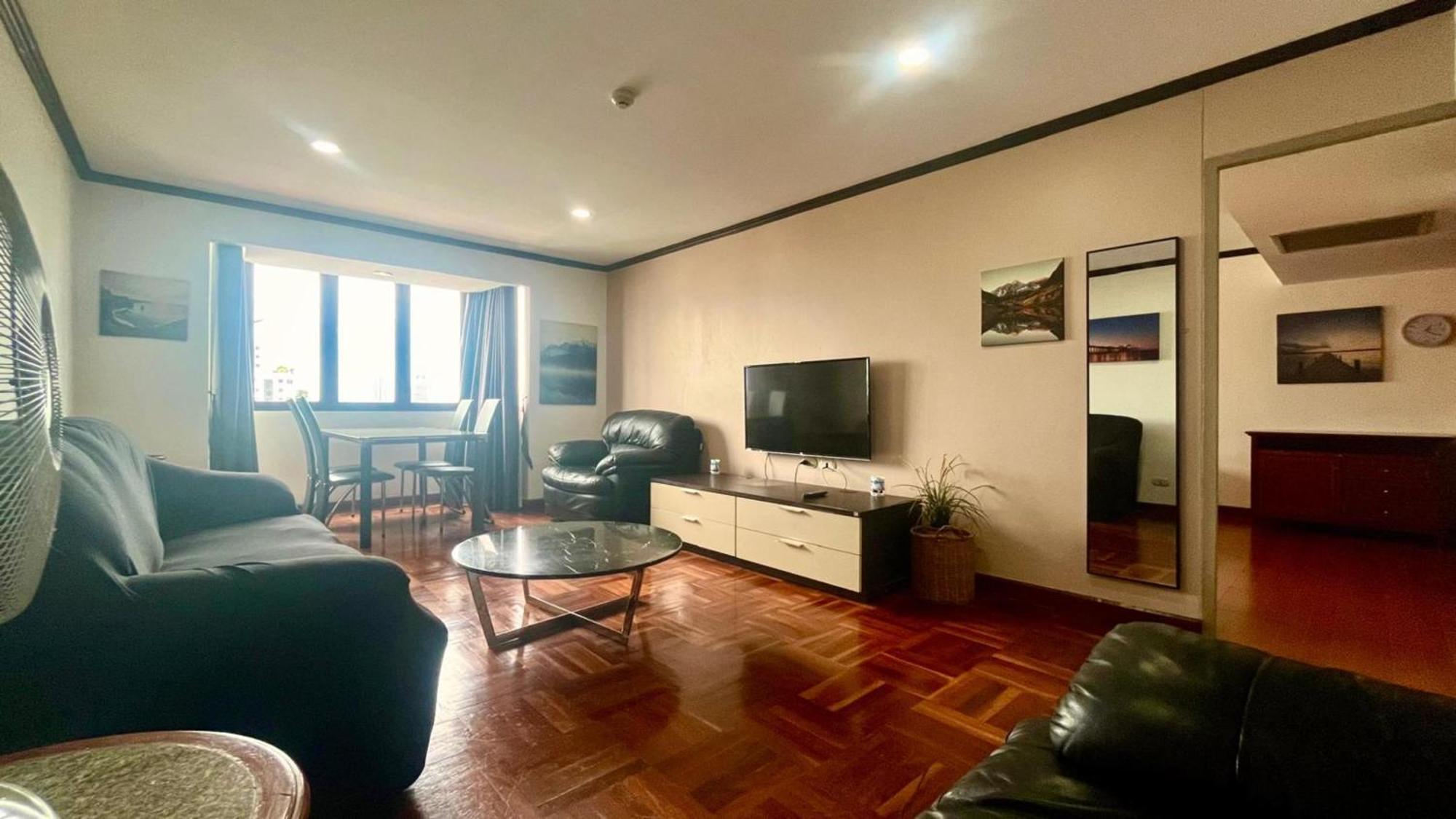 Omni Tower Sukhumvit Soi 4 Direct Leilighet Bangkok Eksteriør bilde